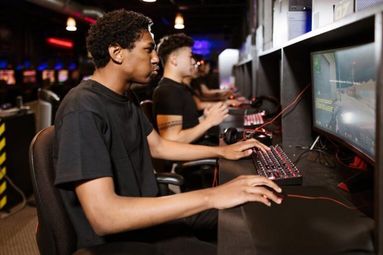 Community Esports